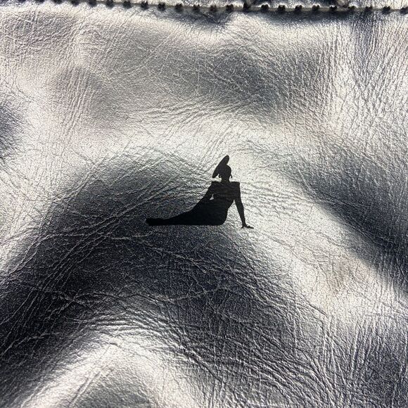 Beyoncé Renaissance Tour VIP Tote Bag - Picture 2 of 10